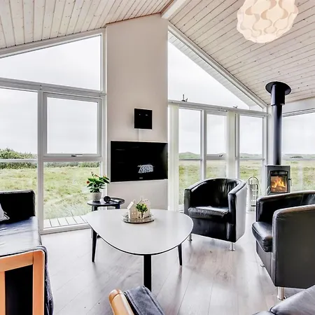 Luzia - 1-2km From The Sea By Interhome Feriehus *